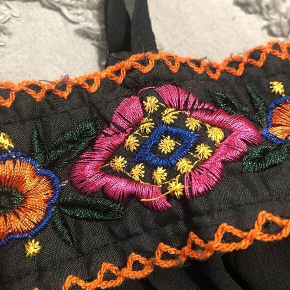 PAPER Crane off the shoulder crop top size S/M - Picture 5 of 12